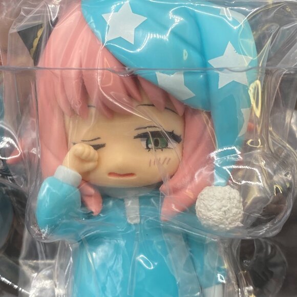 Spy x Family Bedtime Sleepy Anya Forger Vol 2 Puchieete Figure Taito - Picture 8 of 12